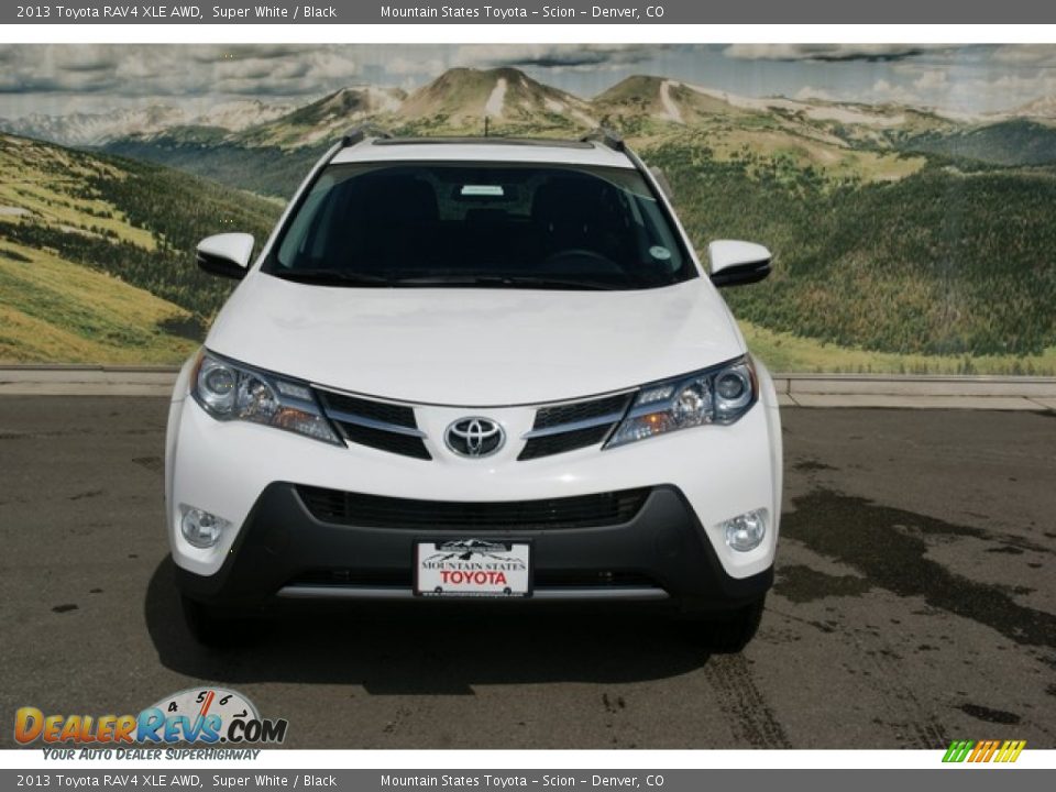 2013 Toyota RAV4 XLE AWD Super White / Black Photo #3