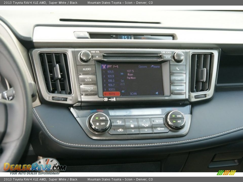 2013 Toyota RAV4 XLE AWD Super White / Black Photo #6