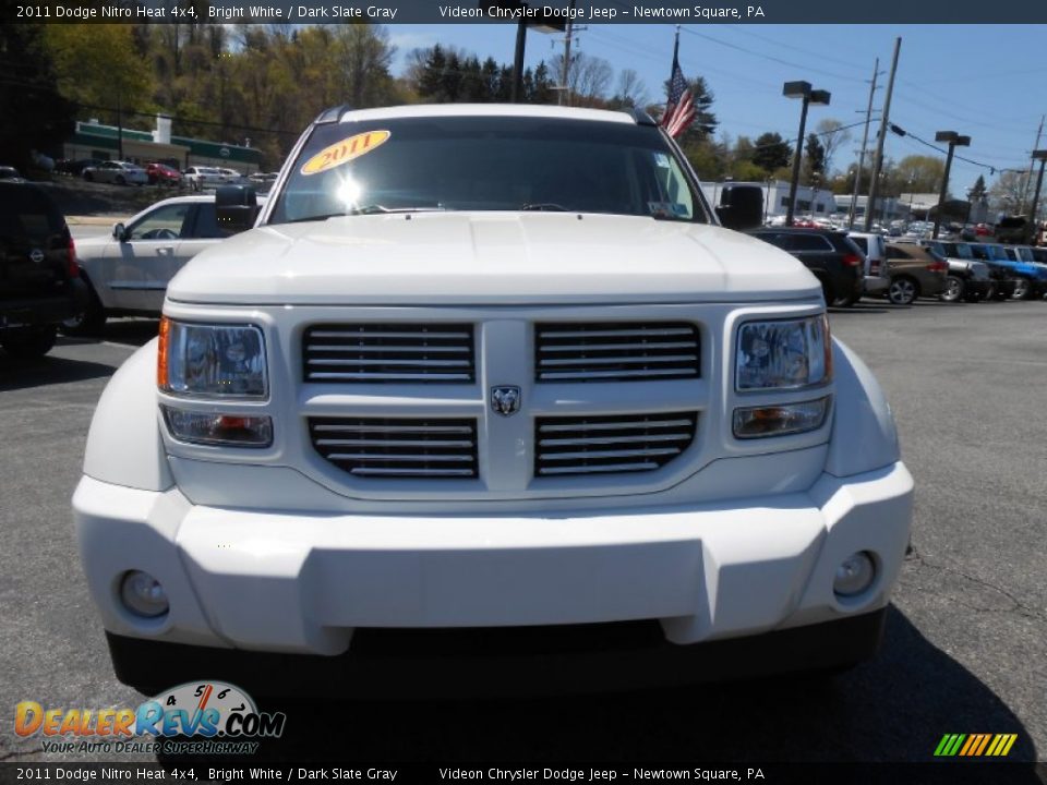 2011 Dodge Nitro Heat 4x4 Bright White / Dark Slate Gray Photo #2