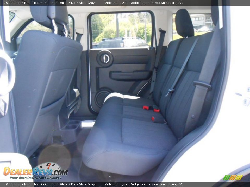 2011 Dodge Nitro Heat 4x4 Bright White / Dark Slate Gray Photo #17