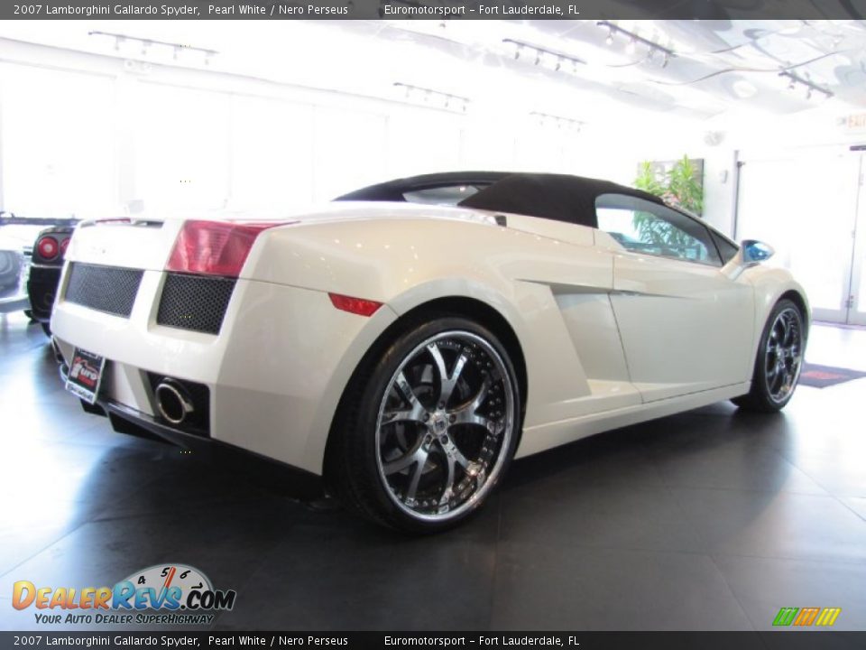 2007 Lamborghini Gallardo Spyder Pearl White / Nero Perseus Photo #16