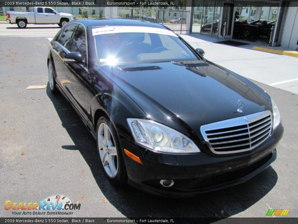 2009 Mercedes-Benz S 550 Sedan Black / Black Photo #2