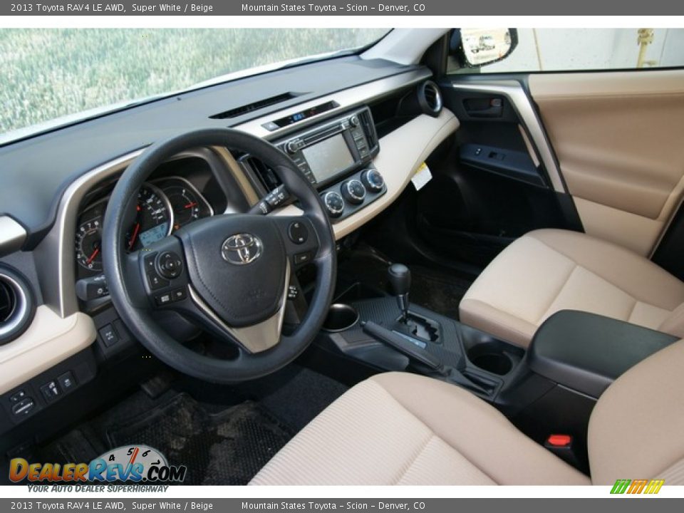 2013 Toyota RAV4 LE AWD Super White / Beige Photo #5