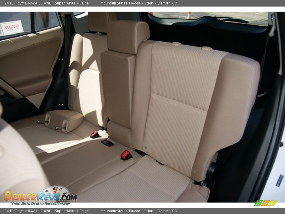 2013 Toyota RAV4 LE AWD Super White / Beige Photo #7
