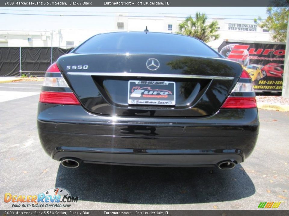 2009 Mercedes-Benz S 550 Sedan Black / Black Photo #16