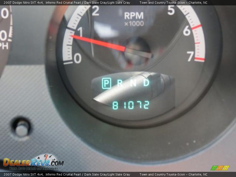 2007 Dodge Nitro SXT 4x4 Inferno Red Crystal Pearl / Dark Slate Gray/Light Slate Gray Photo #12