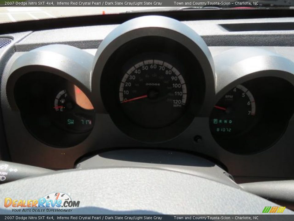 2007 Dodge Nitro SXT 4x4 Inferno Red Crystal Pearl / Dark Slate Gray/Light Slate Gray Photo #13
