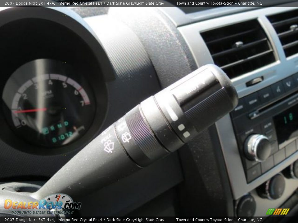 2007 Dodge Nitro SXT 4x4 Inferno Red Crystal Pearl / Dark Slate Gray/Light Slate Gray Photo #18