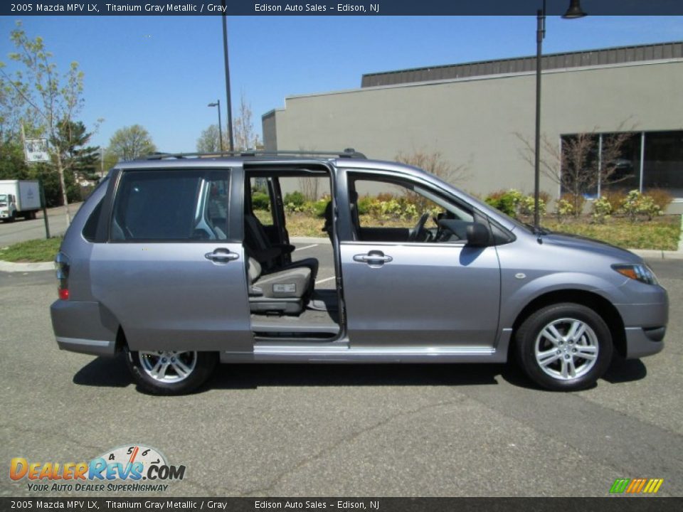 2005 Mazda MPV LX Titanium Gray Metallic / Gray Photo #10