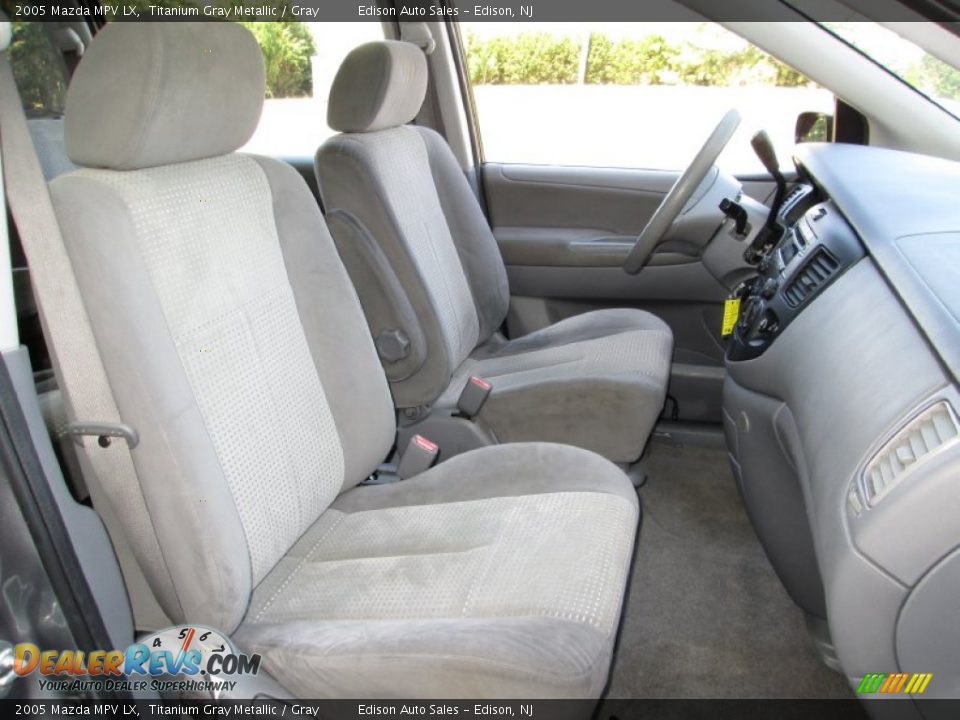 2005 Mazda MPV LX Titanium Gray Metallic / Gray Photo #16