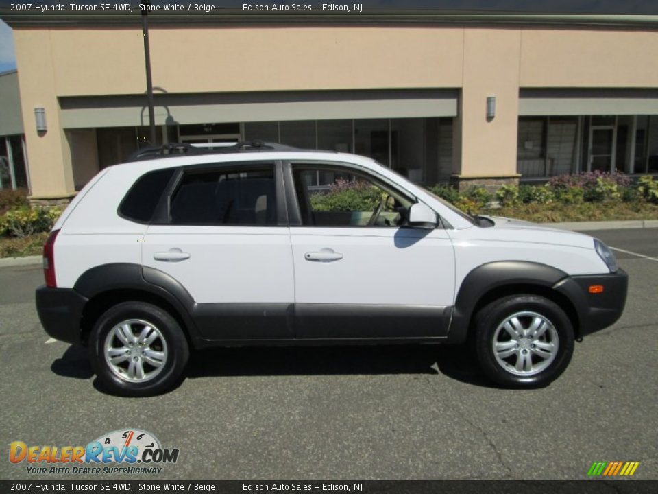 2007 Hyundai Tucson SE 4WD Stone White / Beige Photo #9