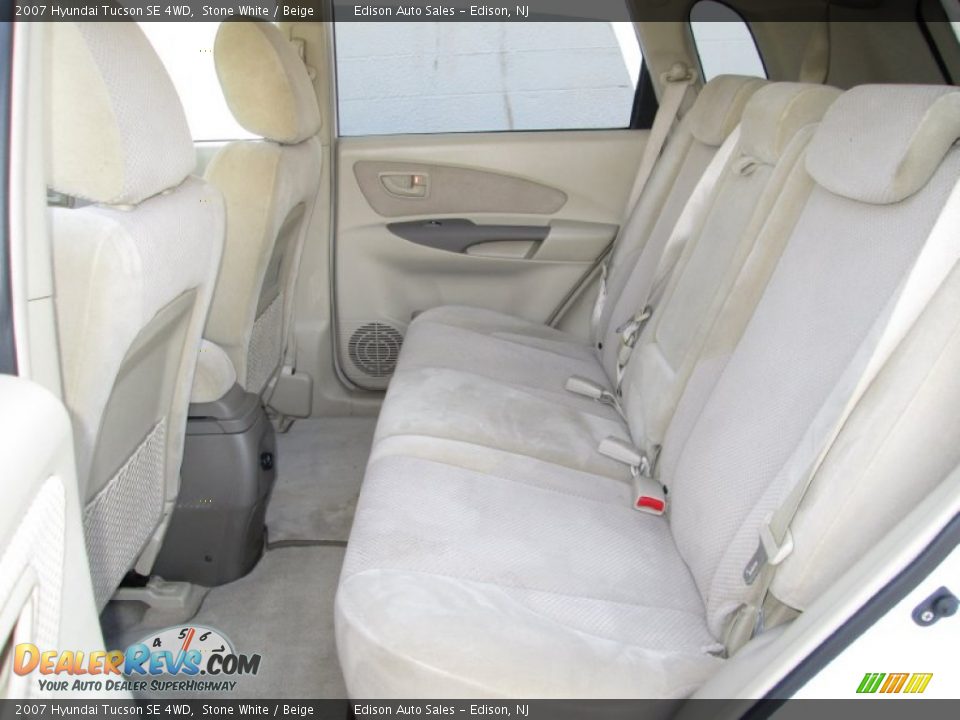 2007 Hyundai Tucson SE 4WD Stone White / Beige Photo #17