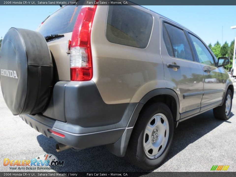 2006 Honda CR-V LX Sahara Sand Metallic / Ivory Photo #3