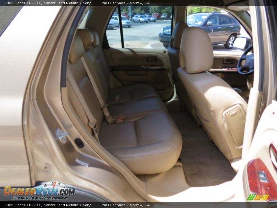2006 Honda CR-V LX Sahara Sand Metallic / Ivory Photo #12