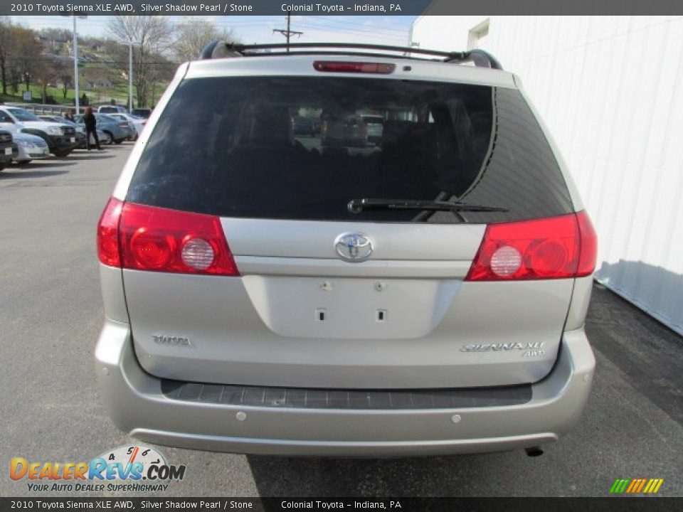 2010 Toyota Sienna XLE AWD Silver Shadow Pearl / Stone Photo #7
