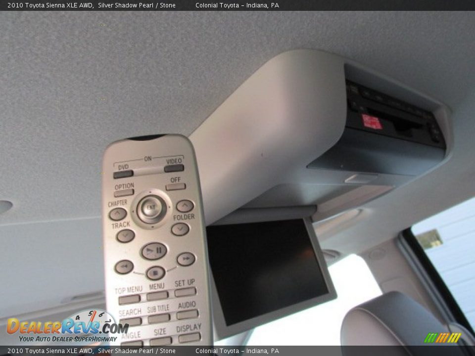 2010 Toyota Sienna XLE AWD Silver Shadow Pearl / Stone Photo #12