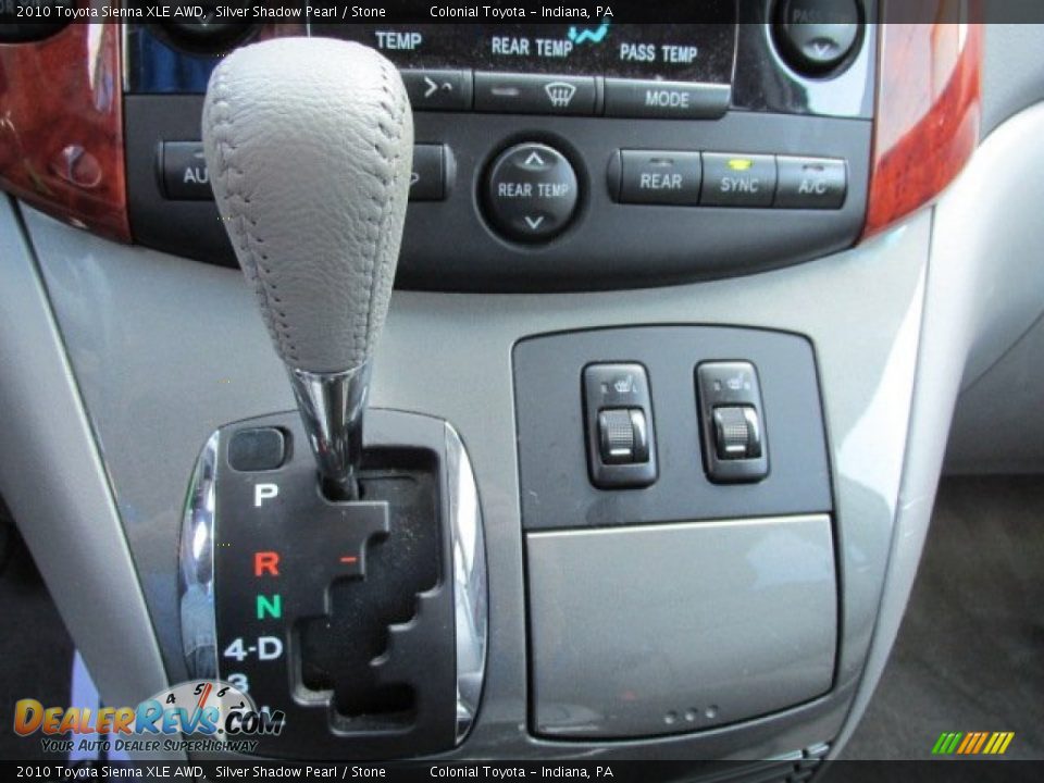 2010 Toyota Sienna XLE AWD Silver Shadow Pearl / Stone Photo #14