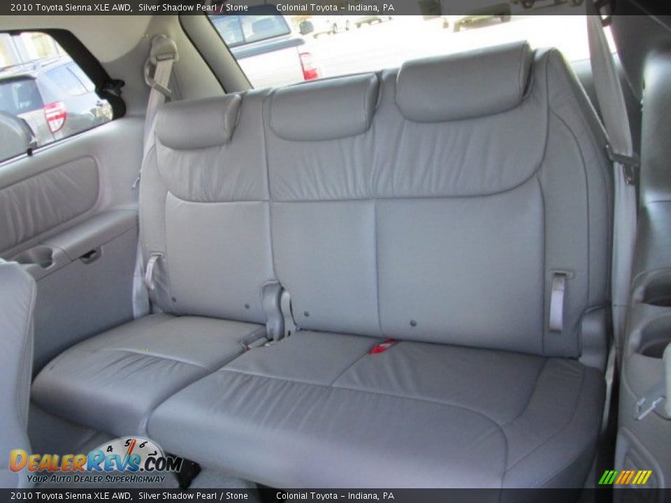 2010 Toyota Sienna XLE AWD Silver Shadow Pearl / Stone Photo #20