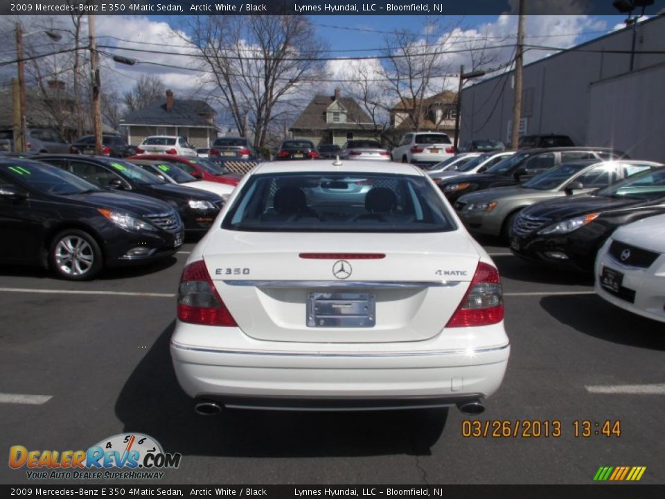 2009 Mercedes-Benz E 350 4Matic Sedan Arctic White / Black Photo #5