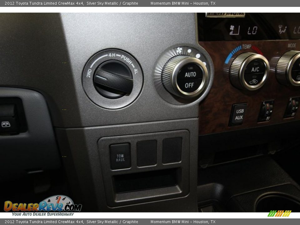 2012 Toyota Tundra Limited CrewMax 4x4 Silver Sky Metallic / Graphite Photo #29