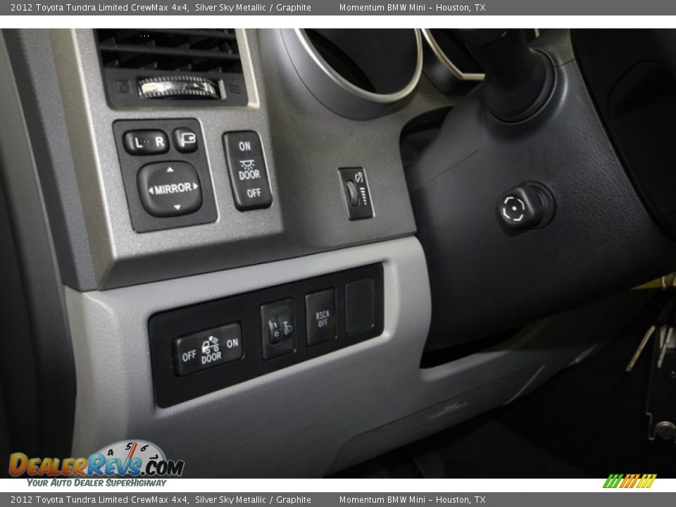2012 Toyota Tundra Limited CrewMax 4x4 Silver Sky Metallic / Graphite Photo #35