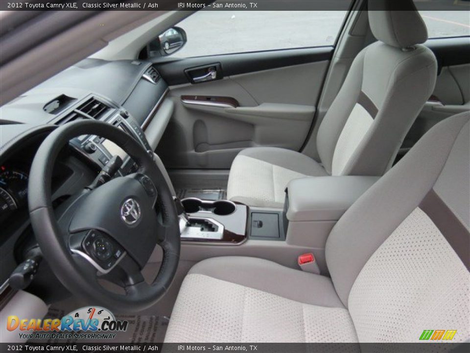 2012 Toyota Camry XLE Classic Silver Metallic / Ash Photo #11