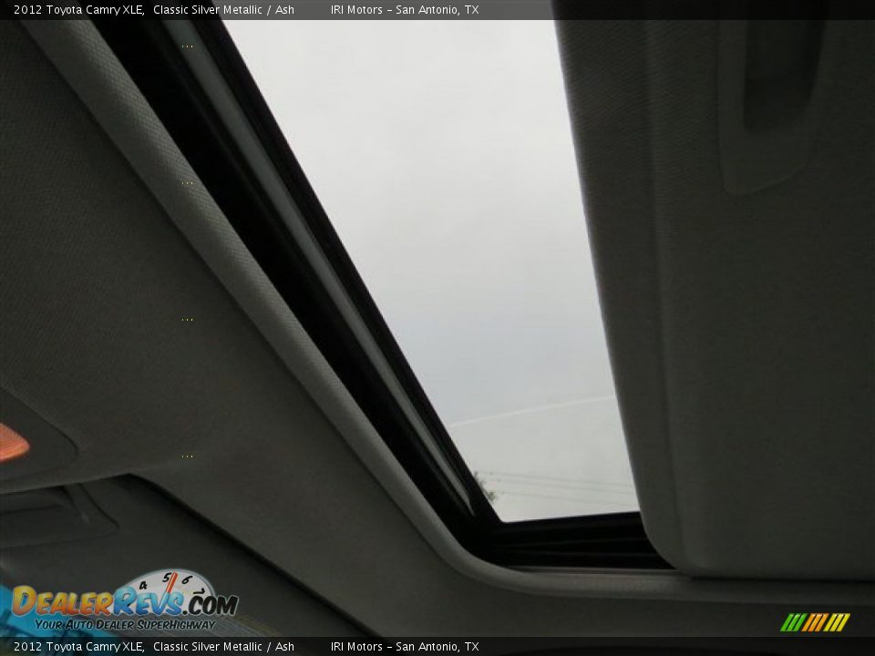 2012 Toyota Camry XLE Classic Silver Metallic / Ash Photo #18