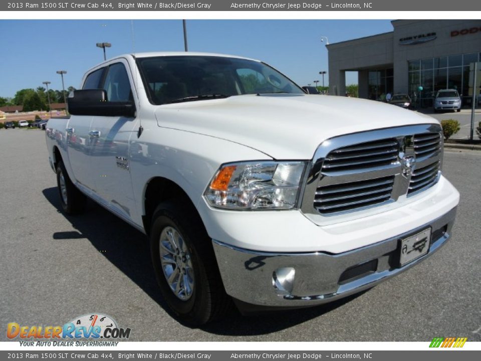 2013 Ram 1500 SLT Crew Cab 4x4 Bright White / Black/Diesel Gray Photo #2