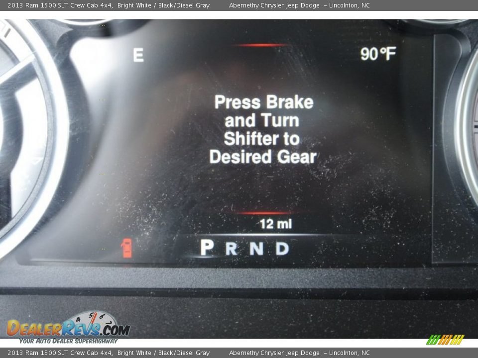 2013 Ram 1500 SLT Crew Cab 4x4 Bright White / Black/Diesel Gray Photo #11