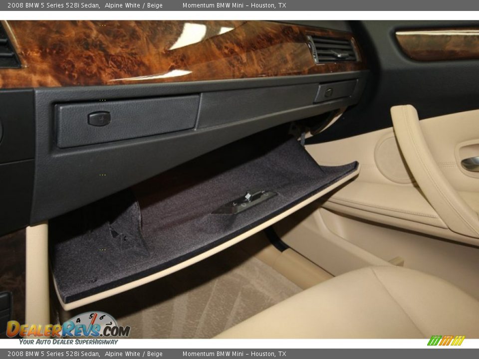 2008 BMW 5 Series 528i Sedan Alpine White / Beige Photo #18