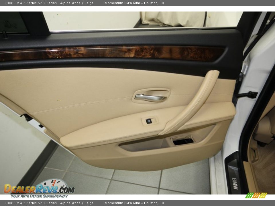 2008 BMW 5 Series 528i Sedan Alpine White / Beige Photo #29