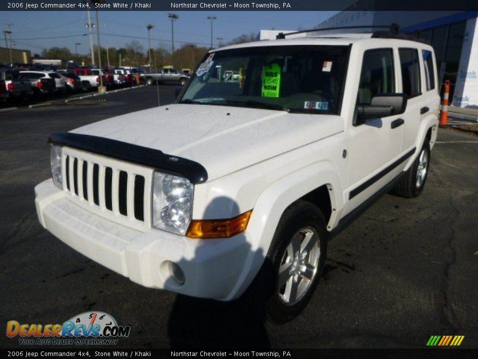 2006 Jeep Commander 4x4 Stone White / Khaki Photo #7