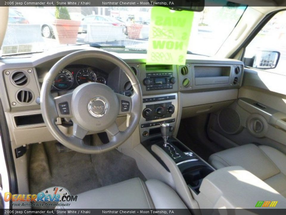 2006 Jeep Commander 4x4 Stone White / Khaki Photo #13
