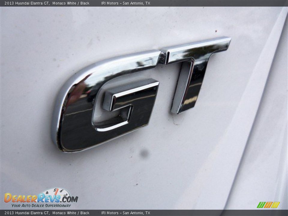 2013 Hyundai Elantra GT Monaco White / Black Photo #7