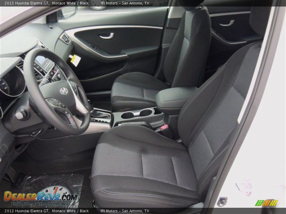 2013 Hyundai Elantra GT Monaco White / Black Photo #10