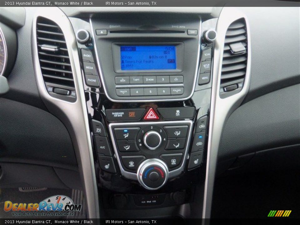 2013 Hyundai Elantra GT Monaco White / Black Photo #14