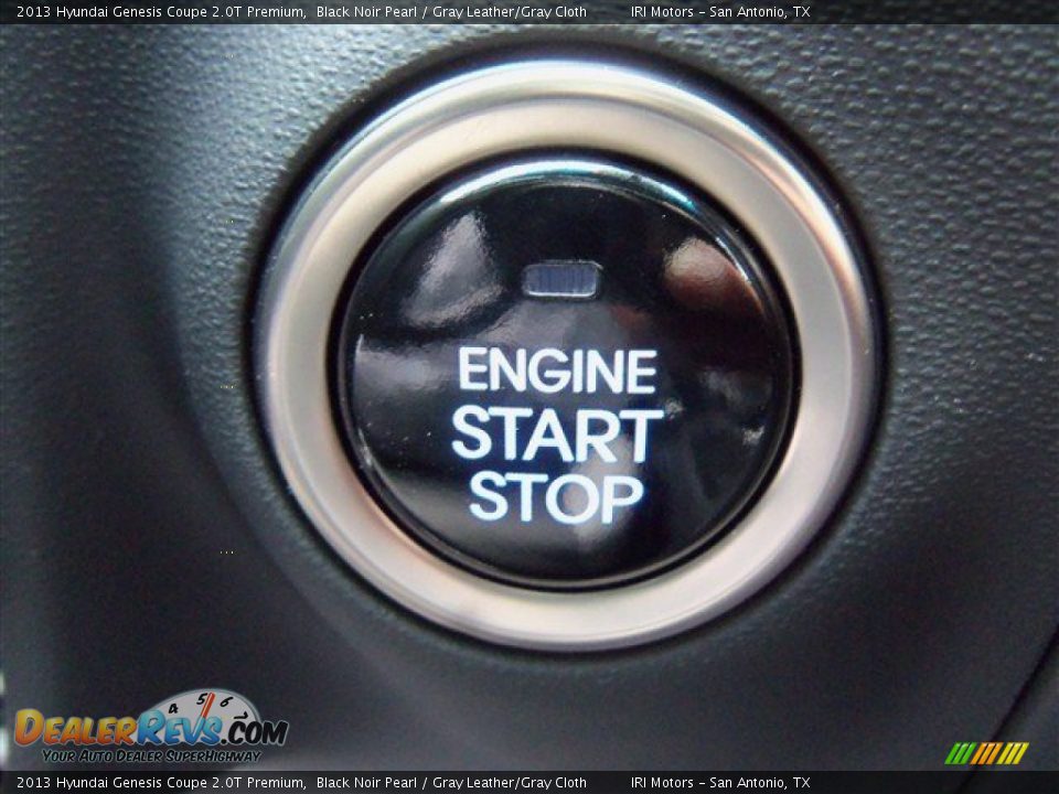 2013 Hyundai Genesis Coupe 2.0T Premium Black Noir Pearl / Gray Leather/Gray Cloth Photo #17