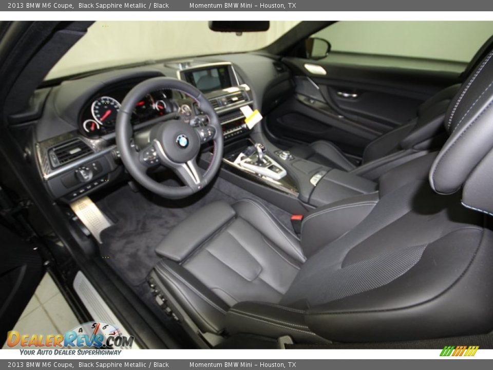 Front Seat of 2013 BMW M6 Coupe Photo #11