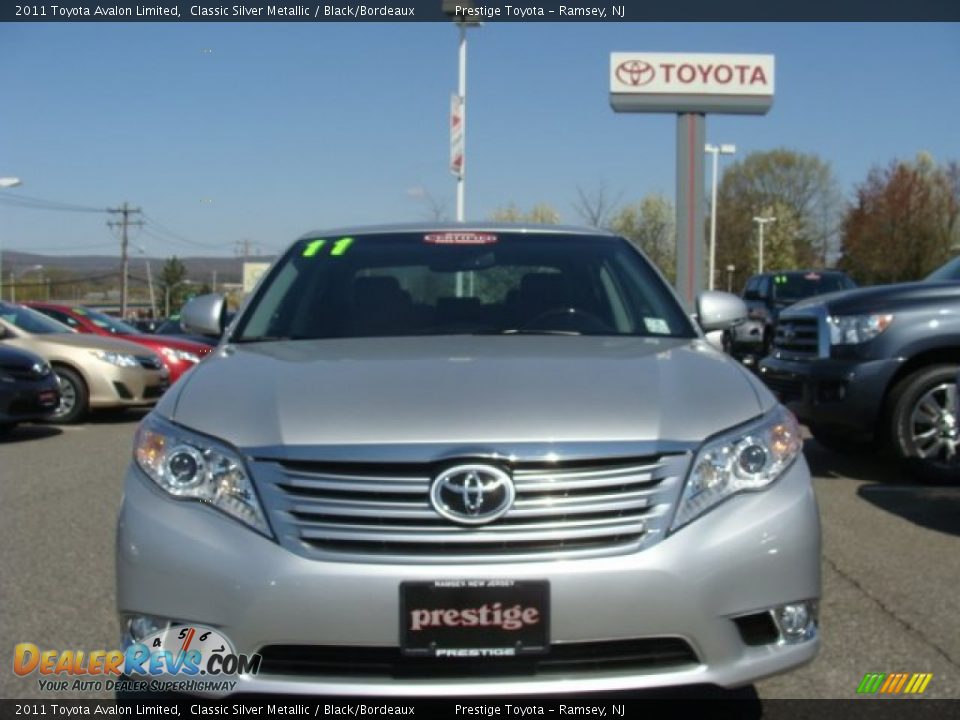 2011 Toyota Avalon Limited Classic Silver Metallic / Black/Bordeaux Photo #2