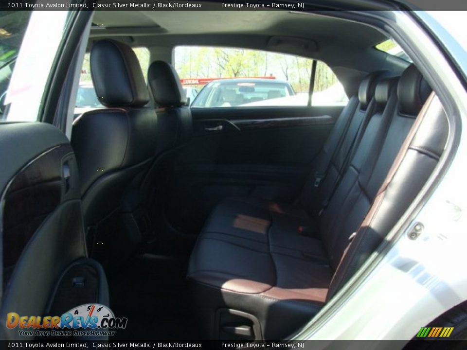 2011 Toyota Avalon Limited Classic Silver Metallic / Black/Bordeaux Photo #13