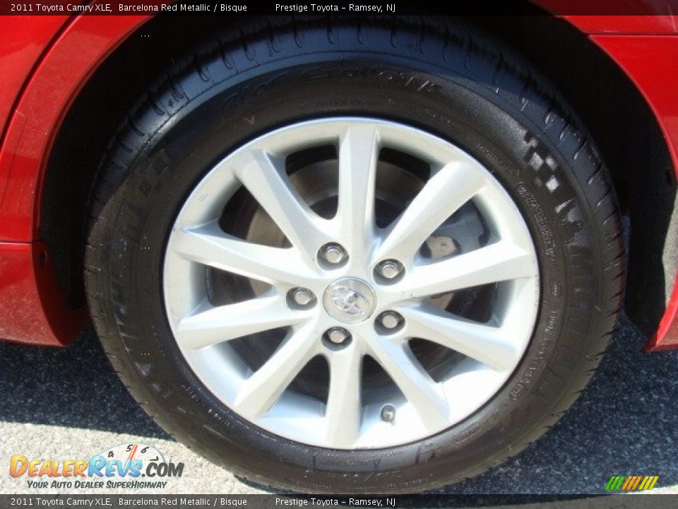 2011 Toyota Camry XLE Barcelona Red Metallic / Bisque Photo #14