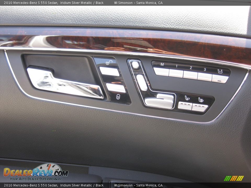 Controls of 2010 Mercedes-Benz S 550 Sedan Photo #7