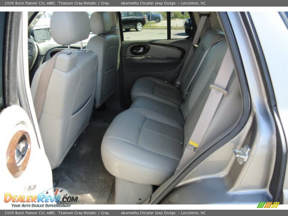 2006 Buick Rainier CXL AWD Titanium Gray Metallic / Gray Photo #13