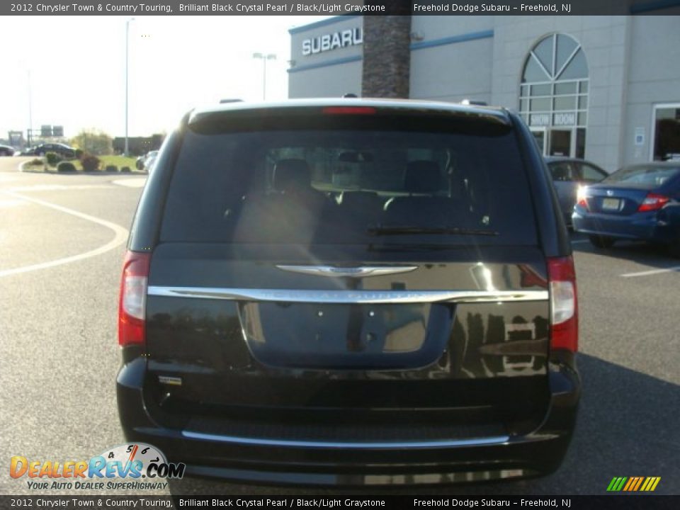 2012 Chrysler Town & Country Touring Brilliant Black Crystal Pearl / Black/Light Graystone Photo #5