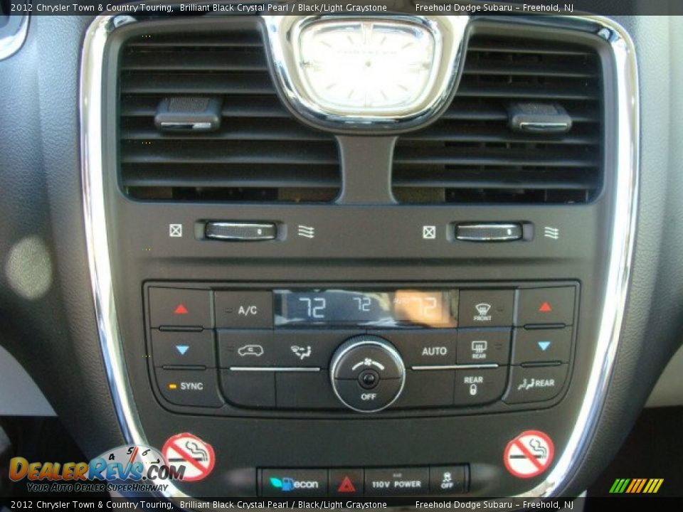 2012 Chrysler Town & Country Touring Brilliant Black Crystal Pearl / Black/Light Graystone Photo #14