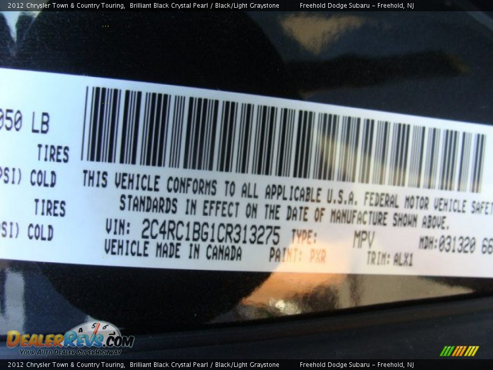 2012 Chrysler Town & Country Touring Brilliant Black Crystal Pearl / Black/Light Graystone Photo #15