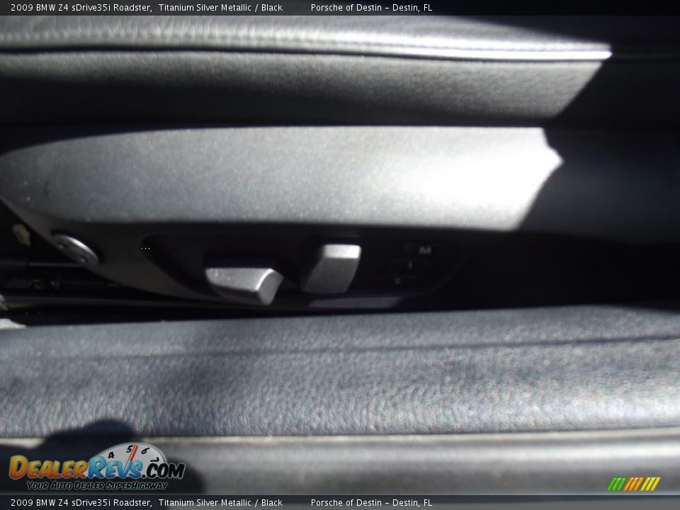 2009 BMW Z4 sDrive35i Roadster Titanium Silver Metallic / Black Photo #12