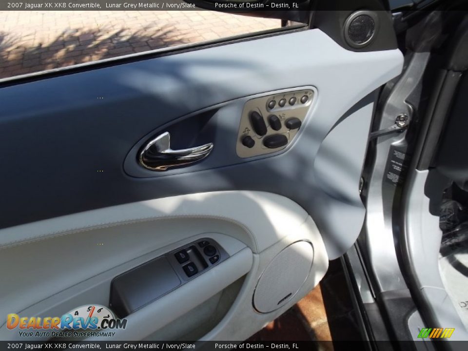 2007 Jaguar XK XK8 Convertible Lunar Grey Metallic / Ivory/Slate Photo #11