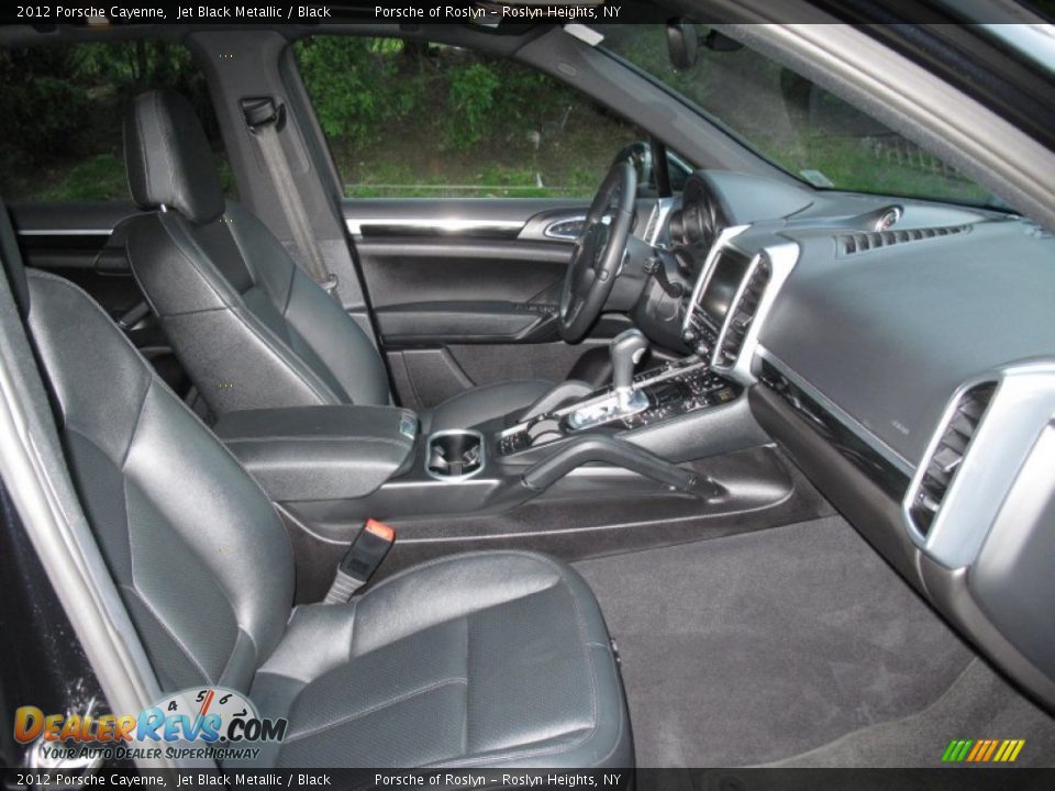 Black Interior - 2012 Porsche Cayenne  Photo #17