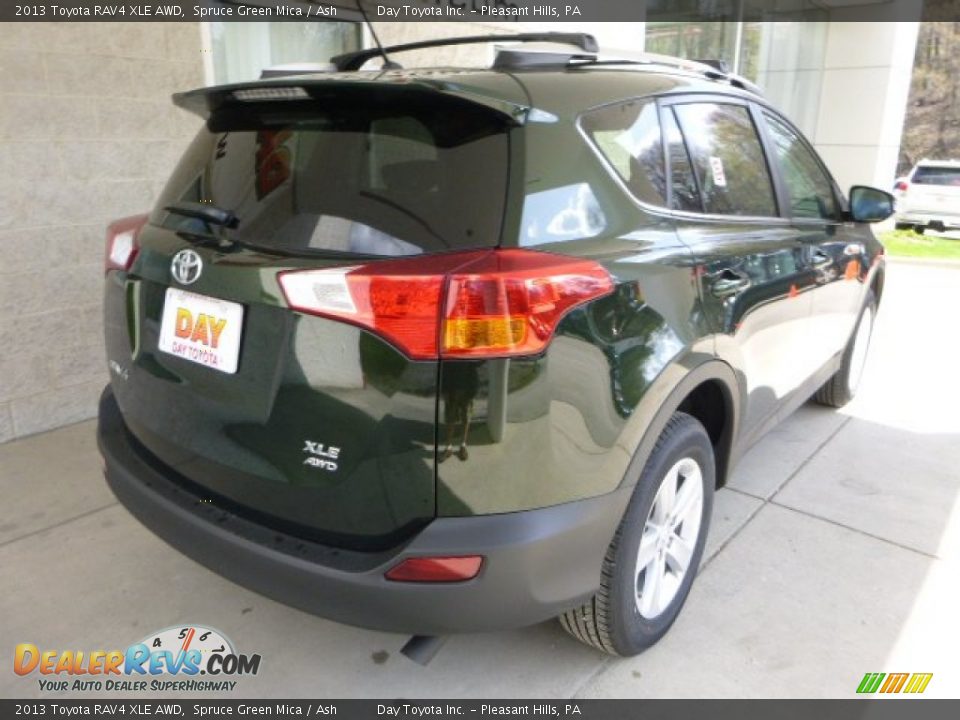 2013 Toyota RAV4 XLE AWD Spruce Green Mica / Ash Photo #2